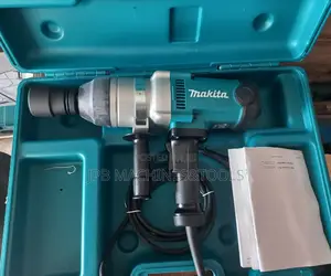 Impact Wrench/Socketing M/C Makita (TW1000)