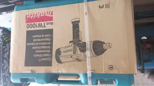 Impact Wrench/Socketing M/C Makita (TW1000)
