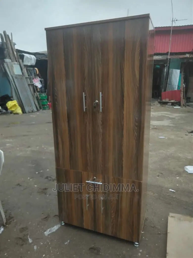 32 Inches Wardrobe