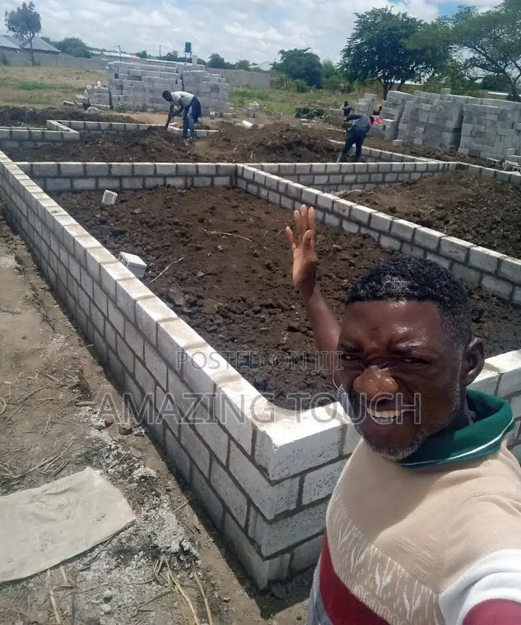 Professional Bricklayer and House Builder