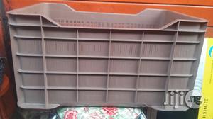 Plastic Plate Creet