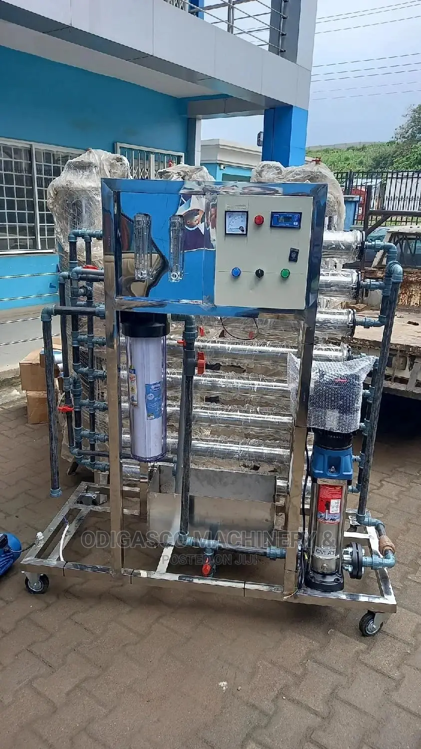 8 Membrane Reverse Osmosis Machine 2tons