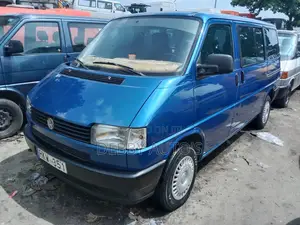 Volkswagen Transporter 2004 Blue