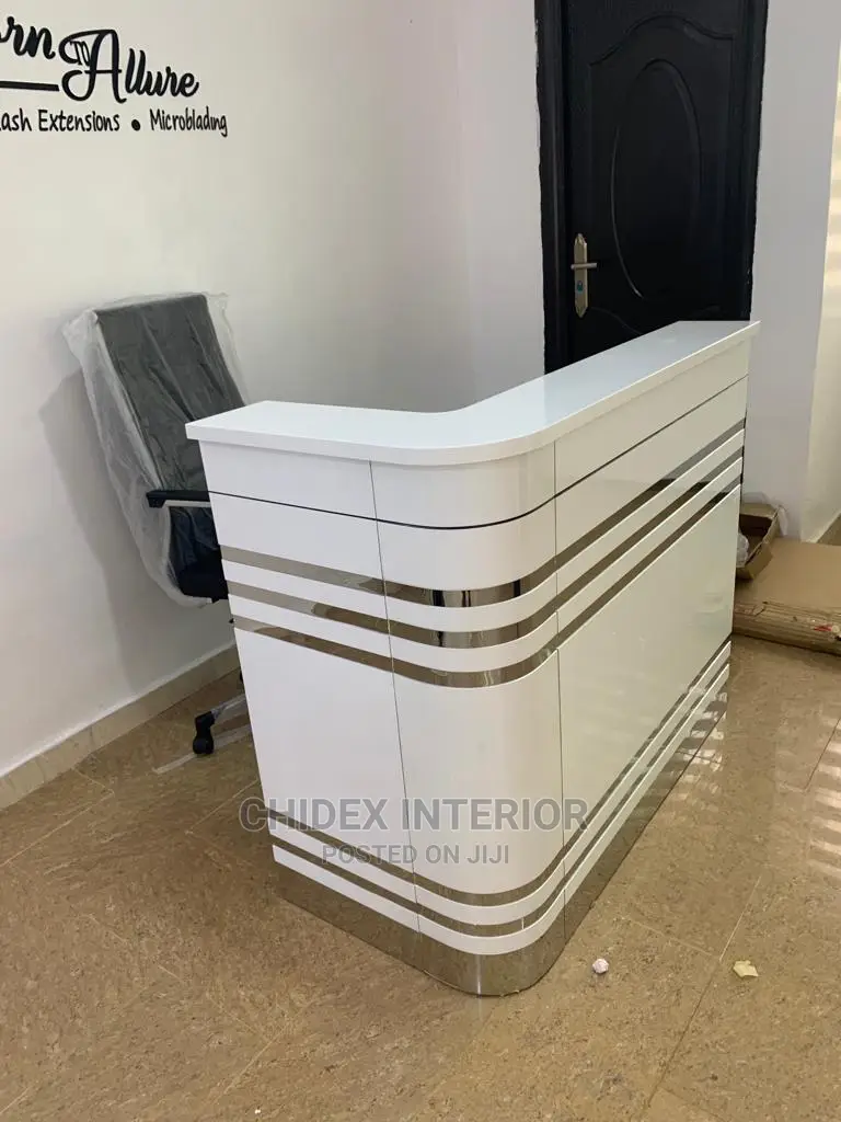 Executive Reception Table