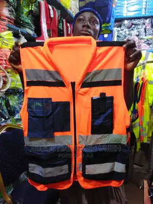 Reflective Jackets With Zip And Pockets
