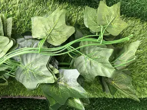 Green Garland Flowers (We Sell Per Pack)