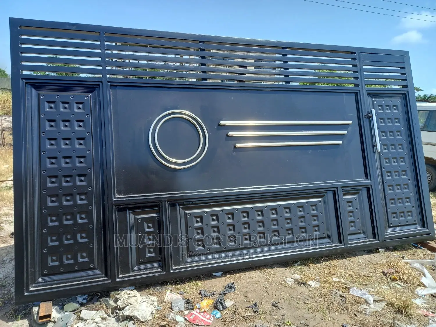 Complete Design Gates