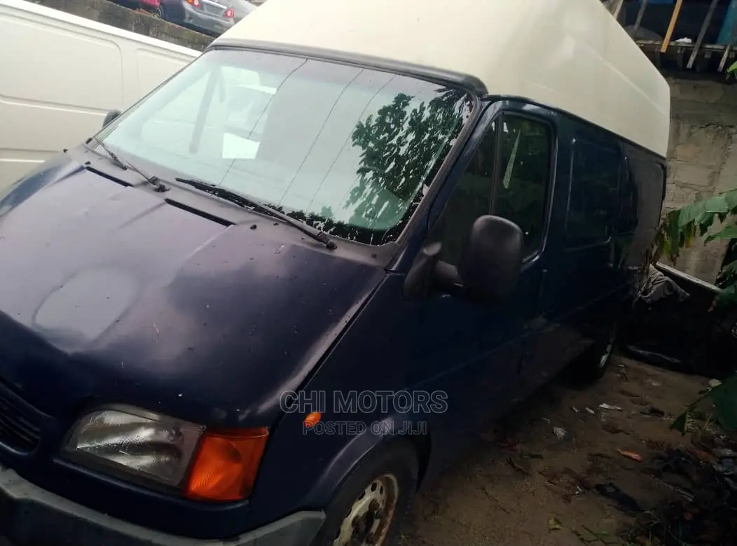 Ford Transit 2005 Blue