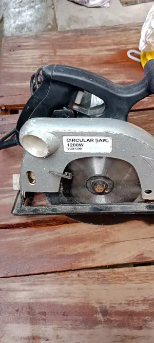 G Saw Cutting Machine