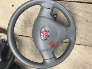 Toyota Corolla Steering Wheel and Airbag No Button.