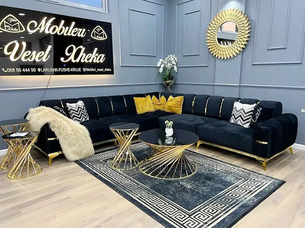 Sofa by Pristine Wood Design