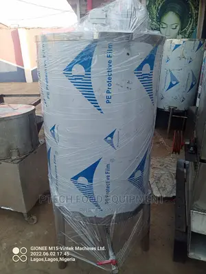 Grantee Liquid Mixer Machine