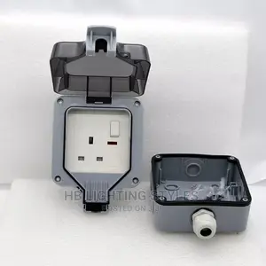 Outdoor Waterproof Socket Wall Plug UK Standard