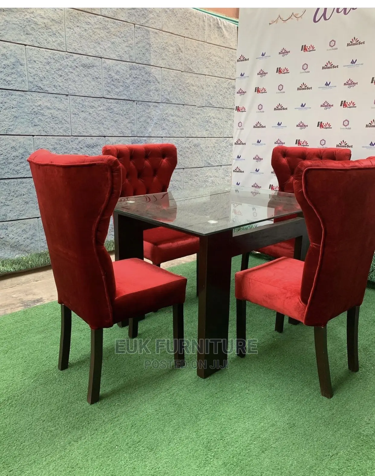 Unique Dining Set With Table That Has Glass Top