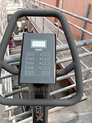 XG5.0 Heavy-Duty Massager Machine