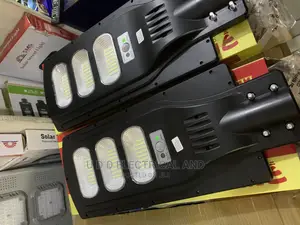F J C 150watts All in One Solar Street Lights Very Bright