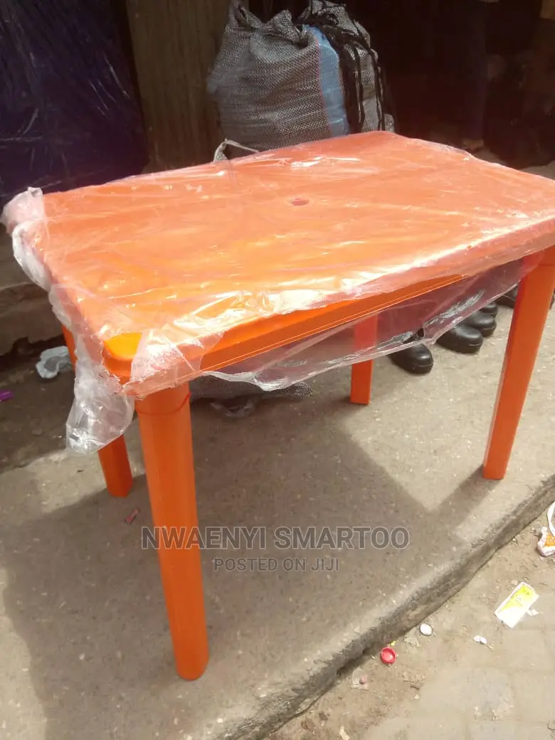 Reading Table