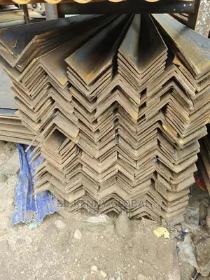 80 by 80 by 6mm Angle Iron