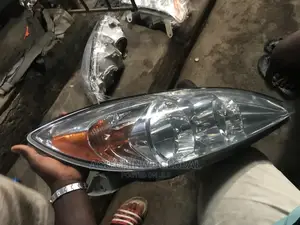 Toyota Camry 2004 Set Full Light.