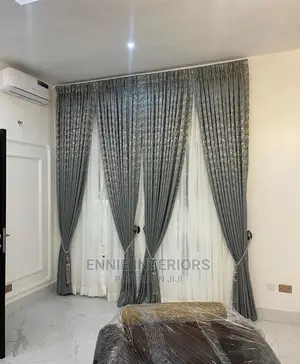 Curtains and Window Blinds