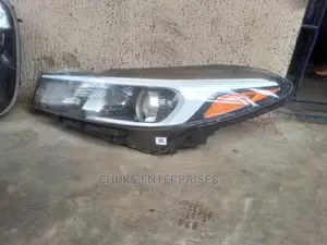 Kia Cerato 2017 Headlight
