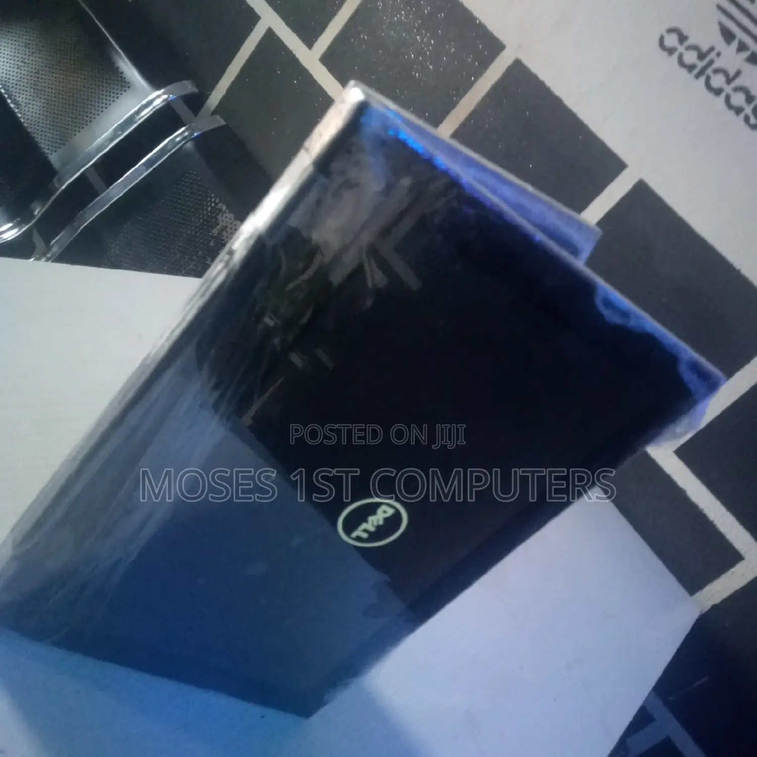 New Laptop Dell 8GB Intel Core I3 SSD 500GB