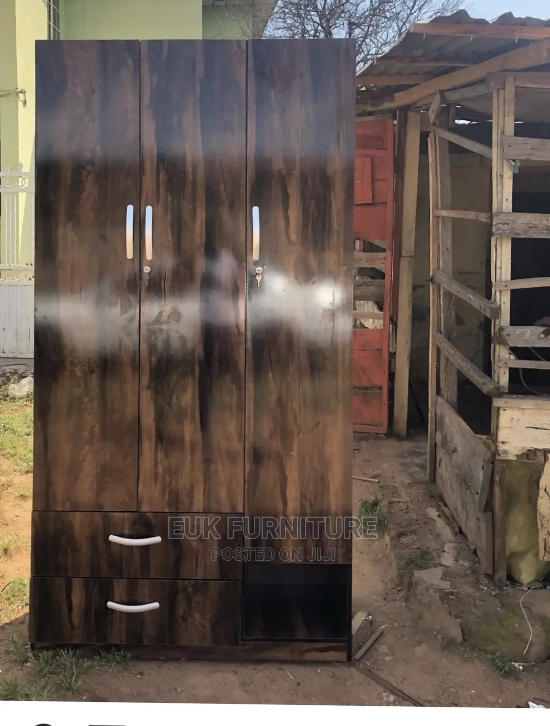 Unique 3 by 6ft Wardrobe Three Doors