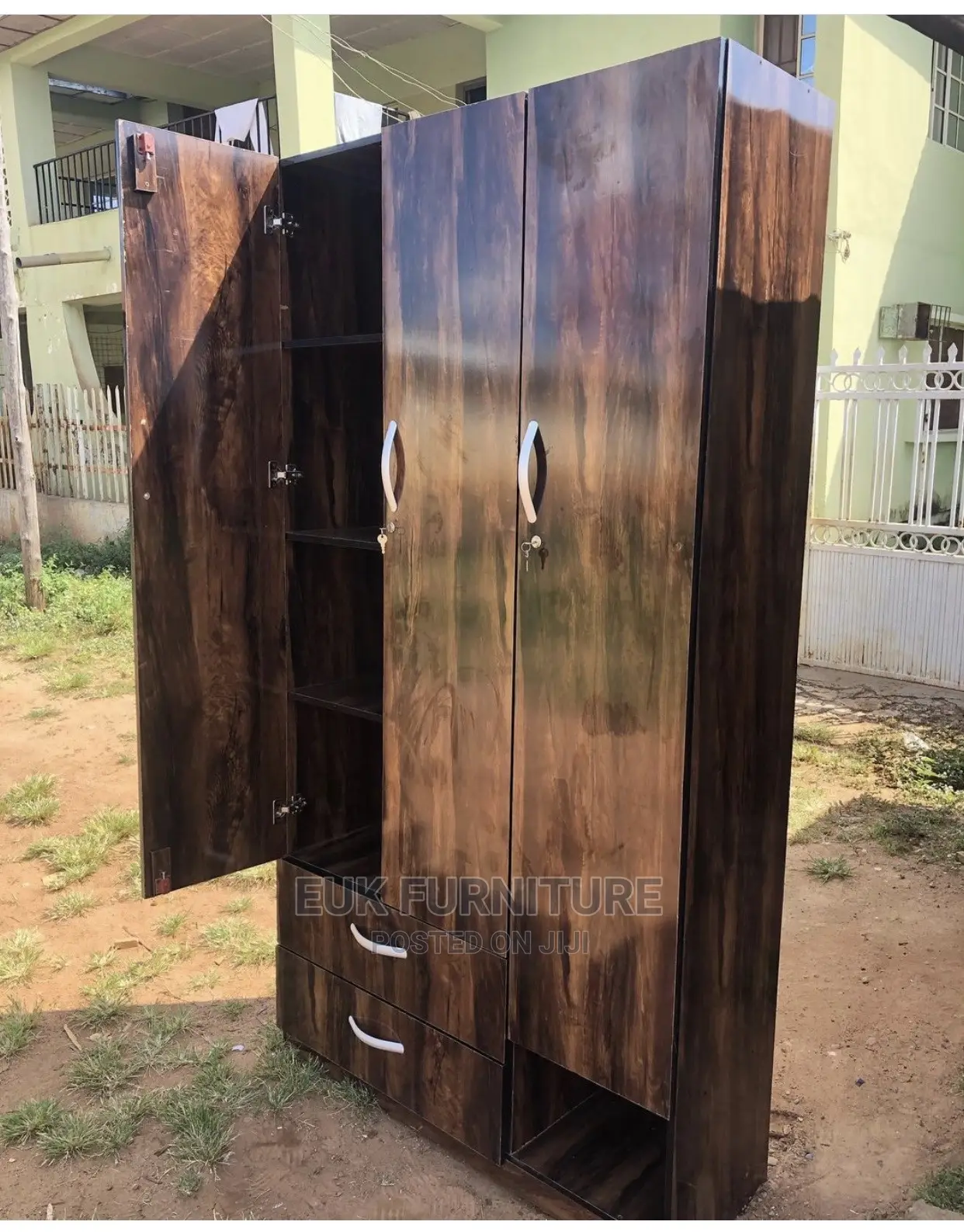 Unique 3 by 6ft Wardrobe Three Doors