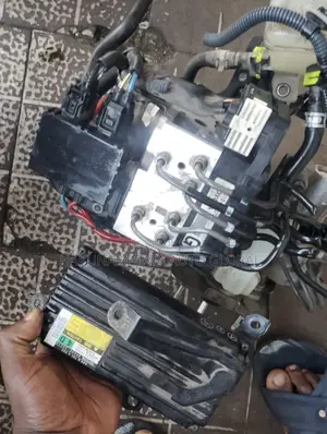 Abs for Ls 460 and Highlander Hybrid 2010