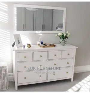 4ft Beautiful Chest of Drawers (8 Drawers) With Mirror