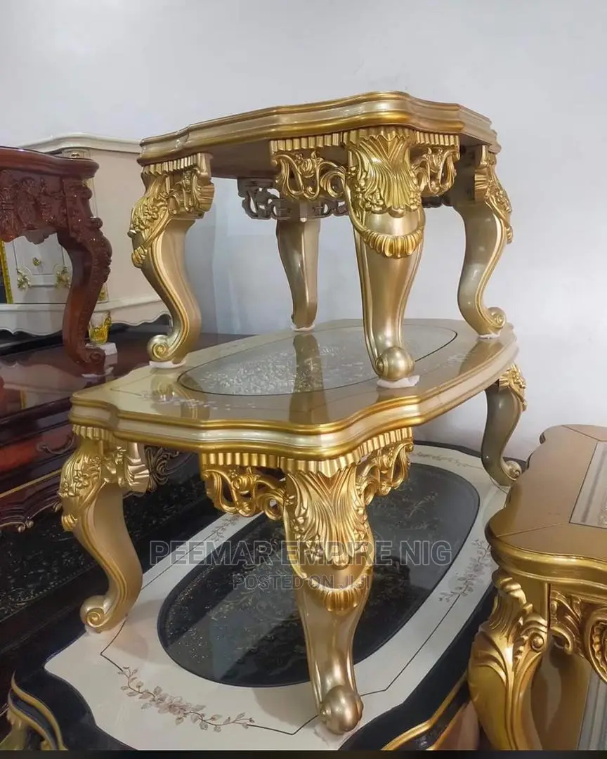 Original Executive Imported Royal Center Table Wit 2 Sides