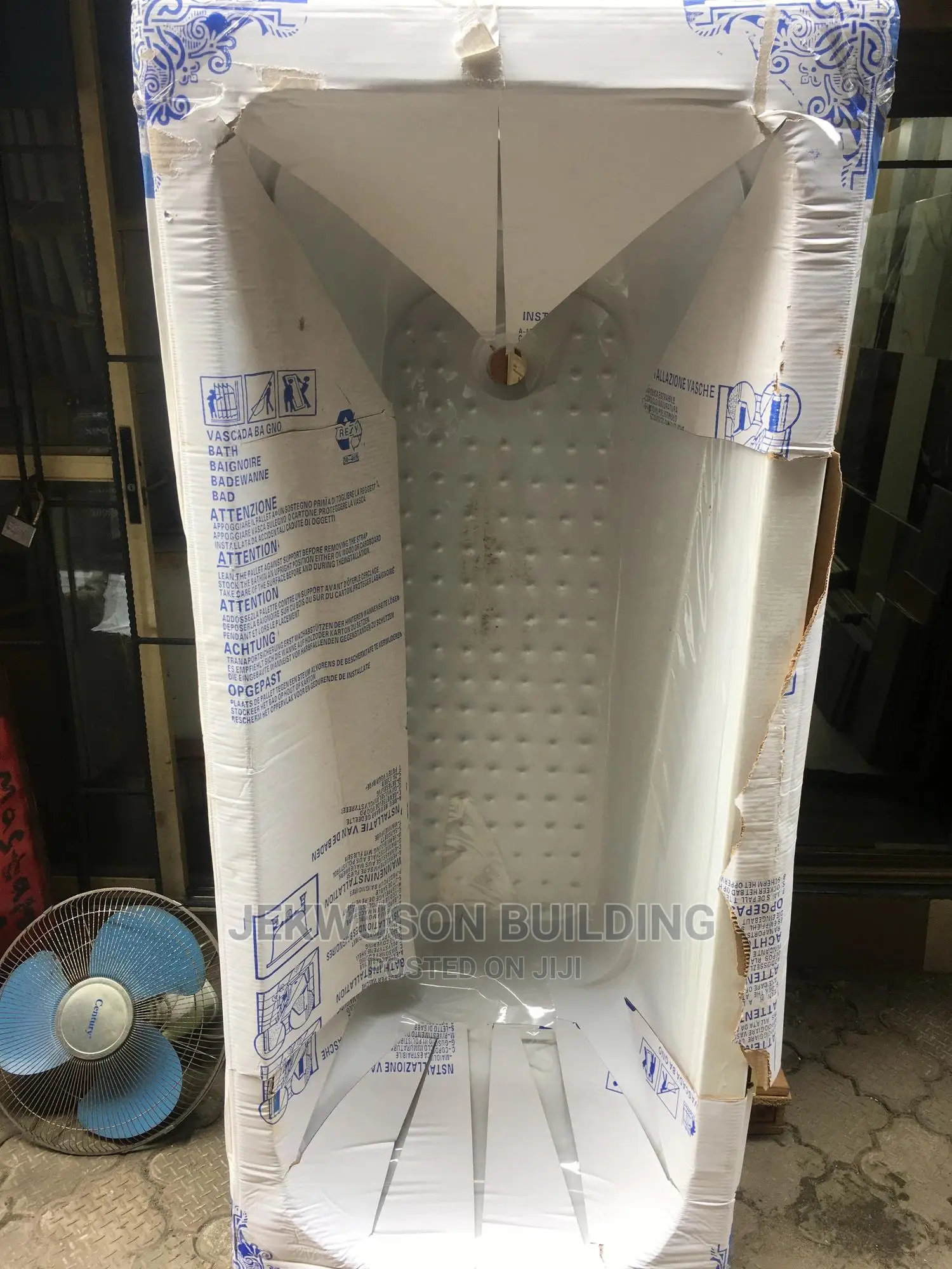Fiber Bathtub