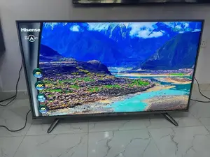 UK Used 50 Inches Hisense Smart TV