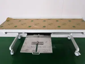 Radiology Table With Bucky