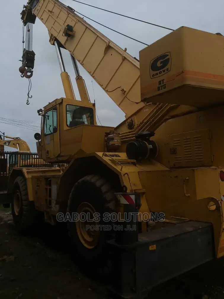 75 Tons Grove Crane for Hire