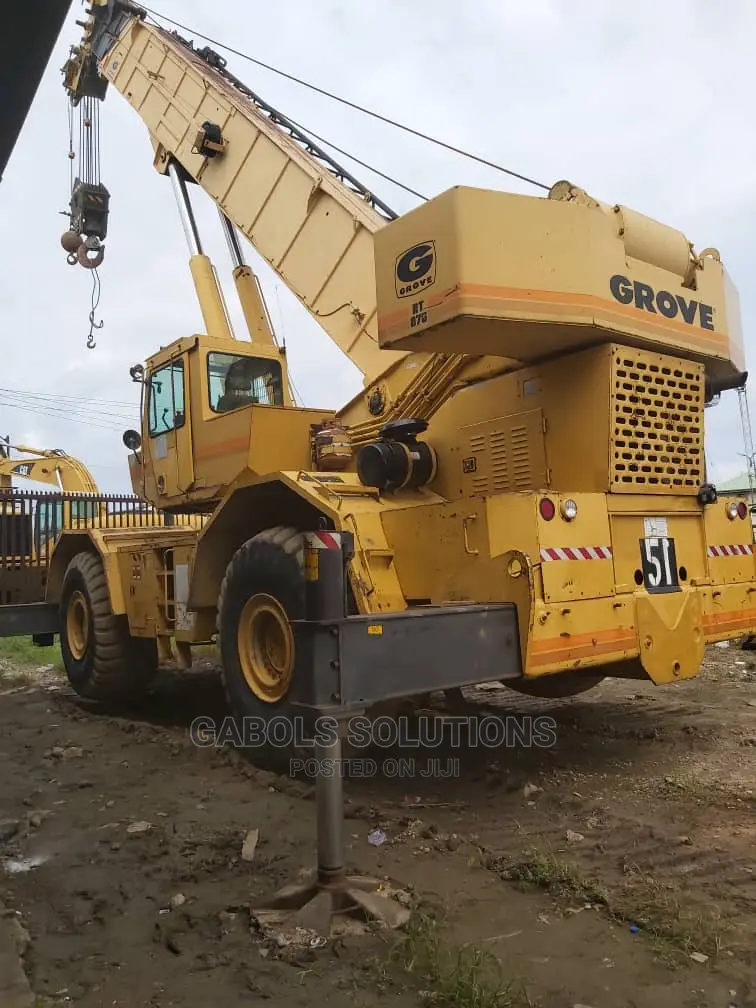75 Tons Grove Crane for Hire