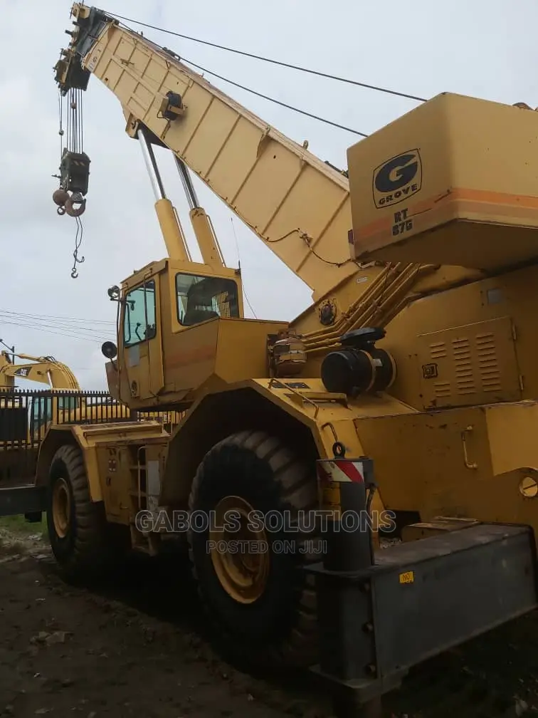 75 Tons Grove Crane for Hire