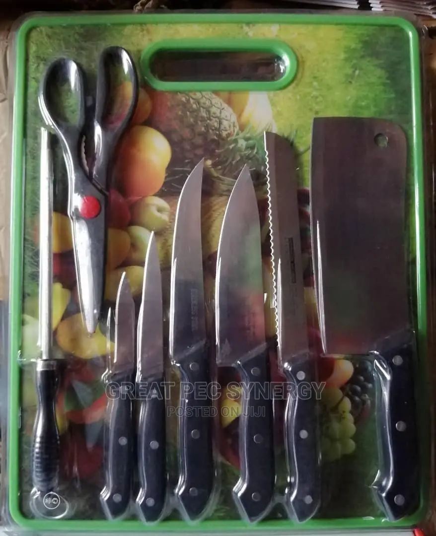 Cutting Board With Knive Set