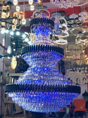 Crystal Chandelier By1200 Dubai Light Very Quality