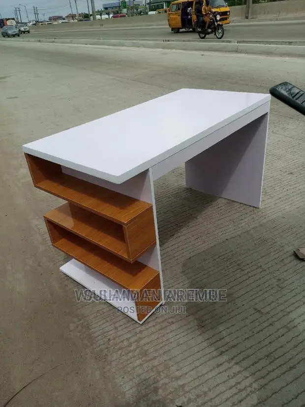 Office Tables With New Design