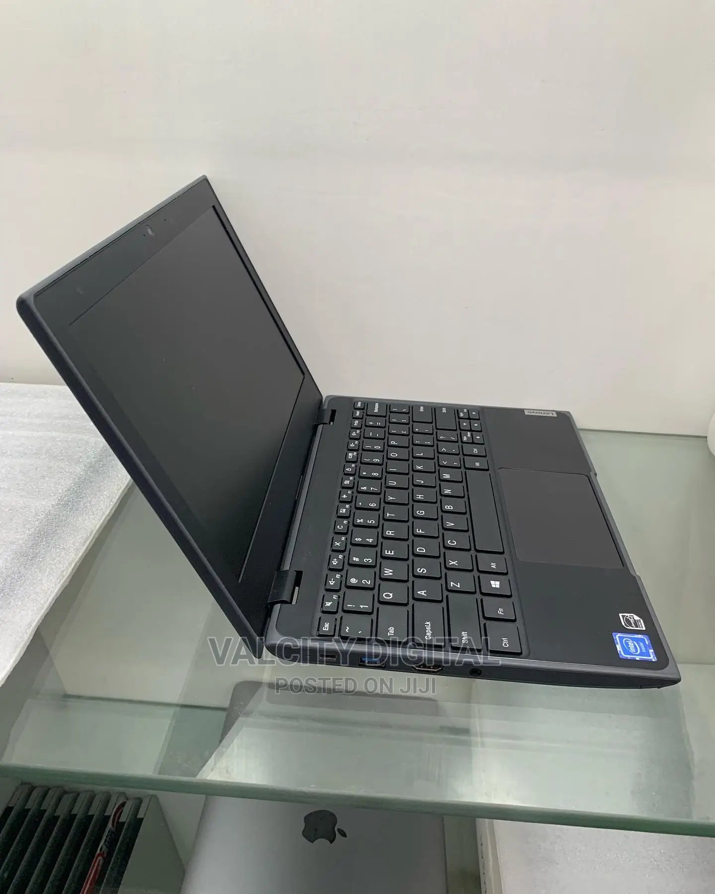 Laptop Lenovo 100e 4GB Intel SSD 60GB