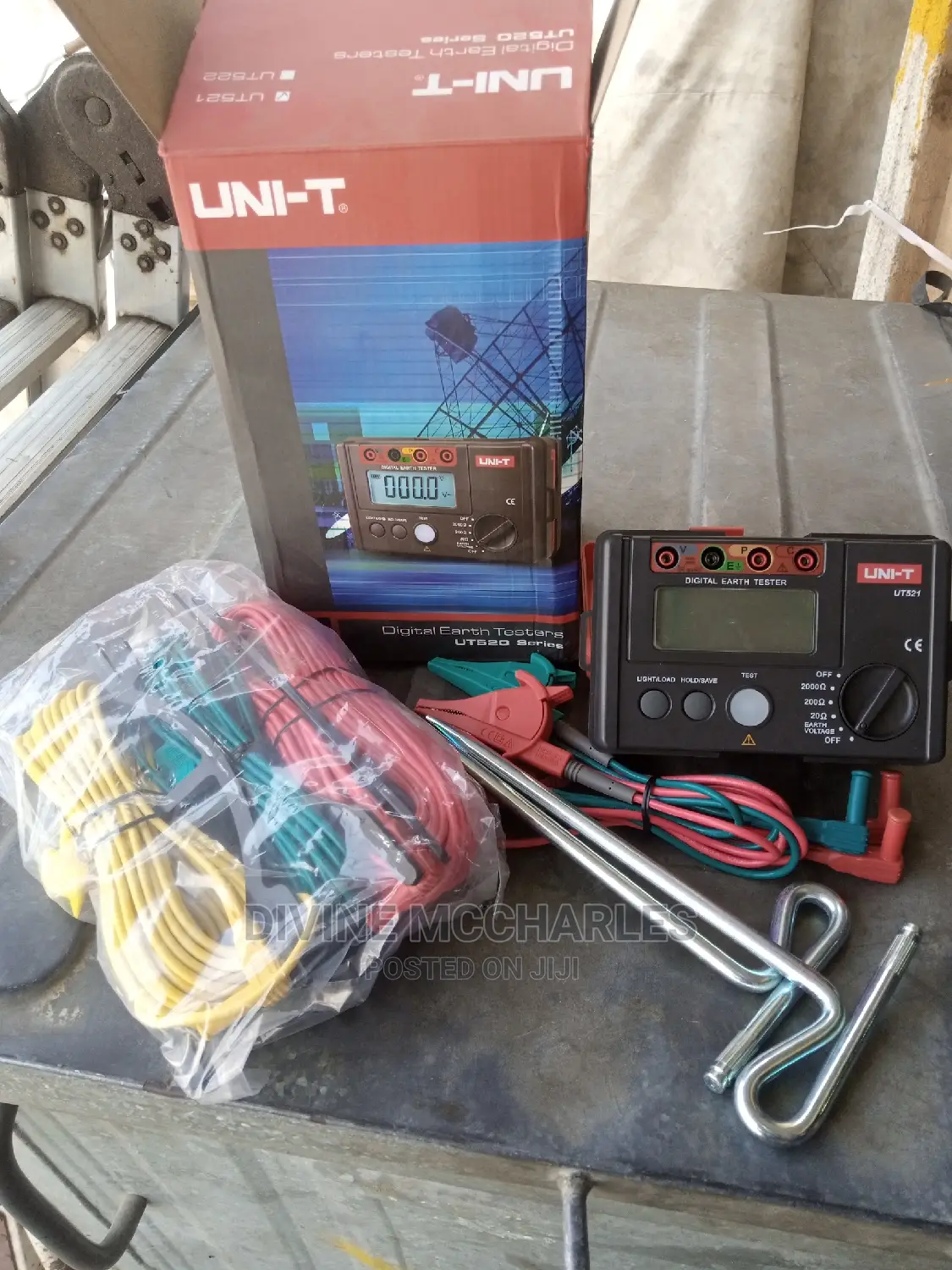 Uni-T Earth Resistance Tester