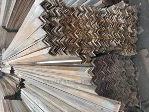 Equal Angle of Different Sizes