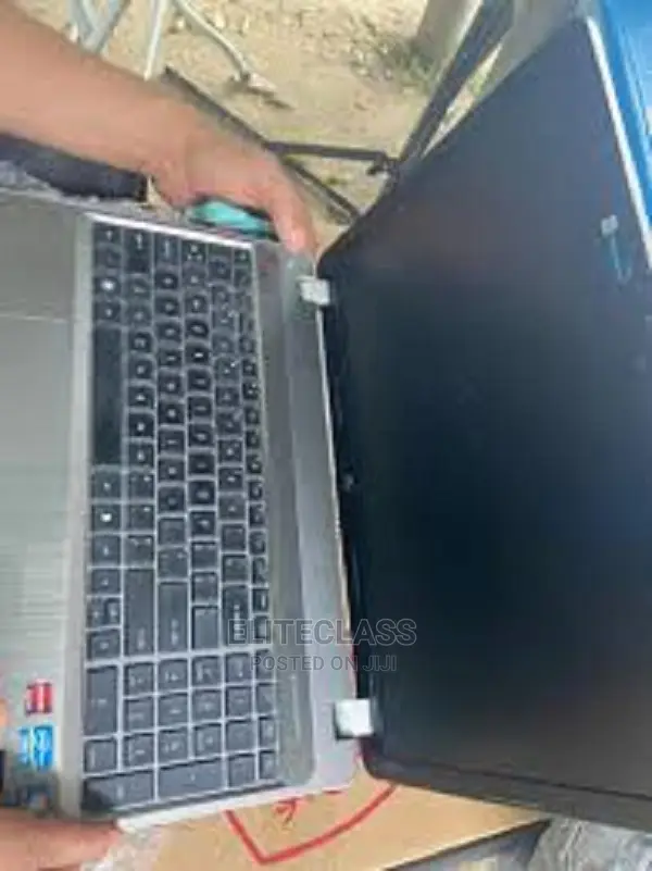 New Laptop HP 4GB Intel Celeron 60GB