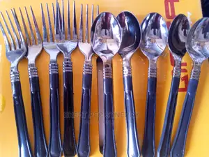24 Disposable Spoon and Fork (24 Pieces)
