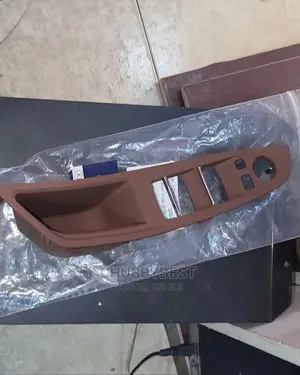 F10 Botton Door Handle