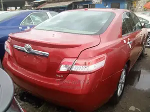 Toyota Camry 2010 Red