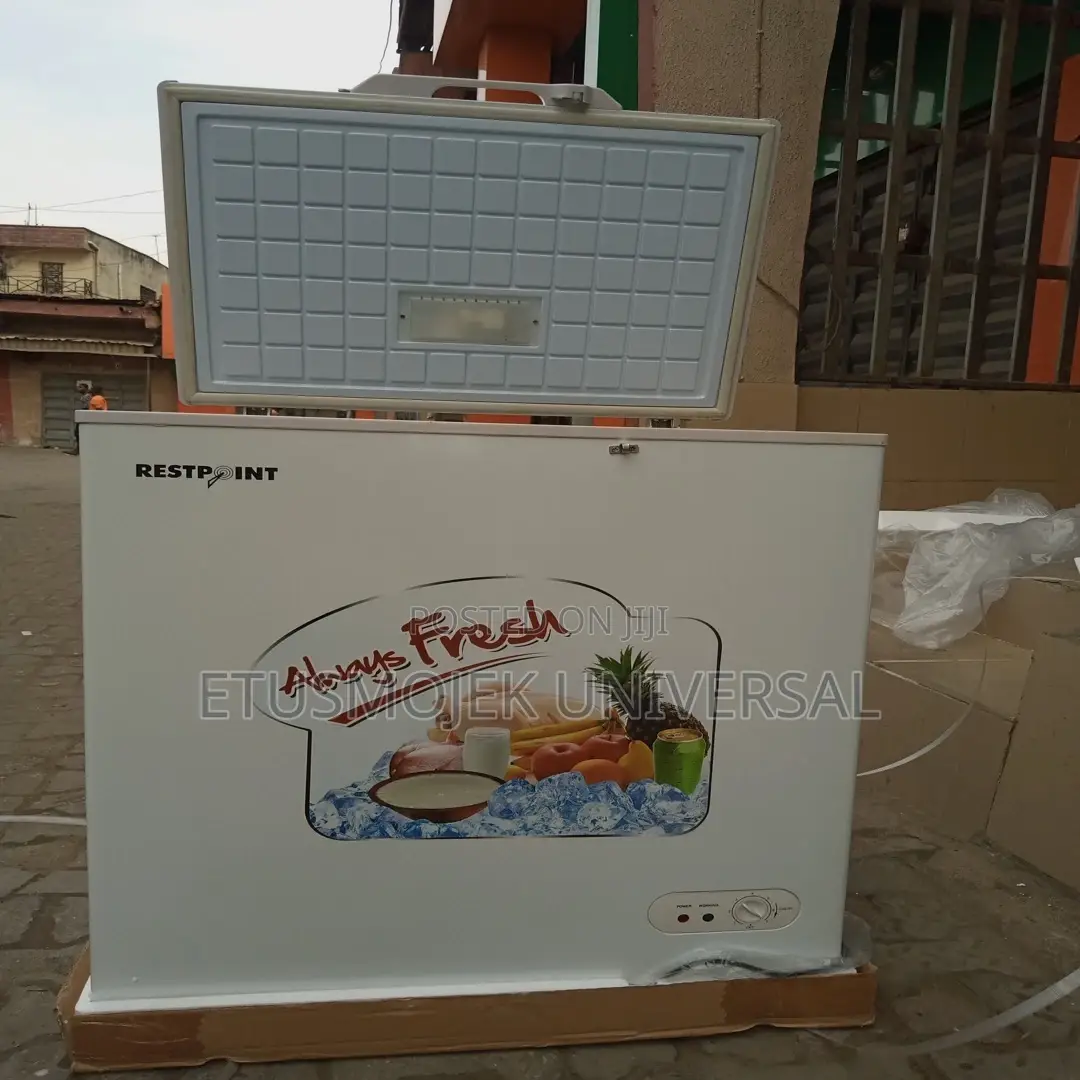 Restpoint Quality Chest Freezer/Rp167