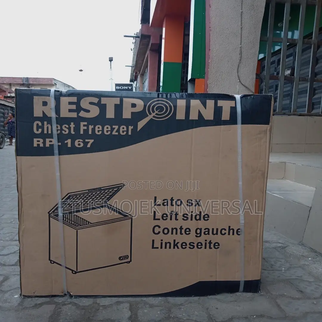 Restpoint Quality Chest Freezer/Rp167