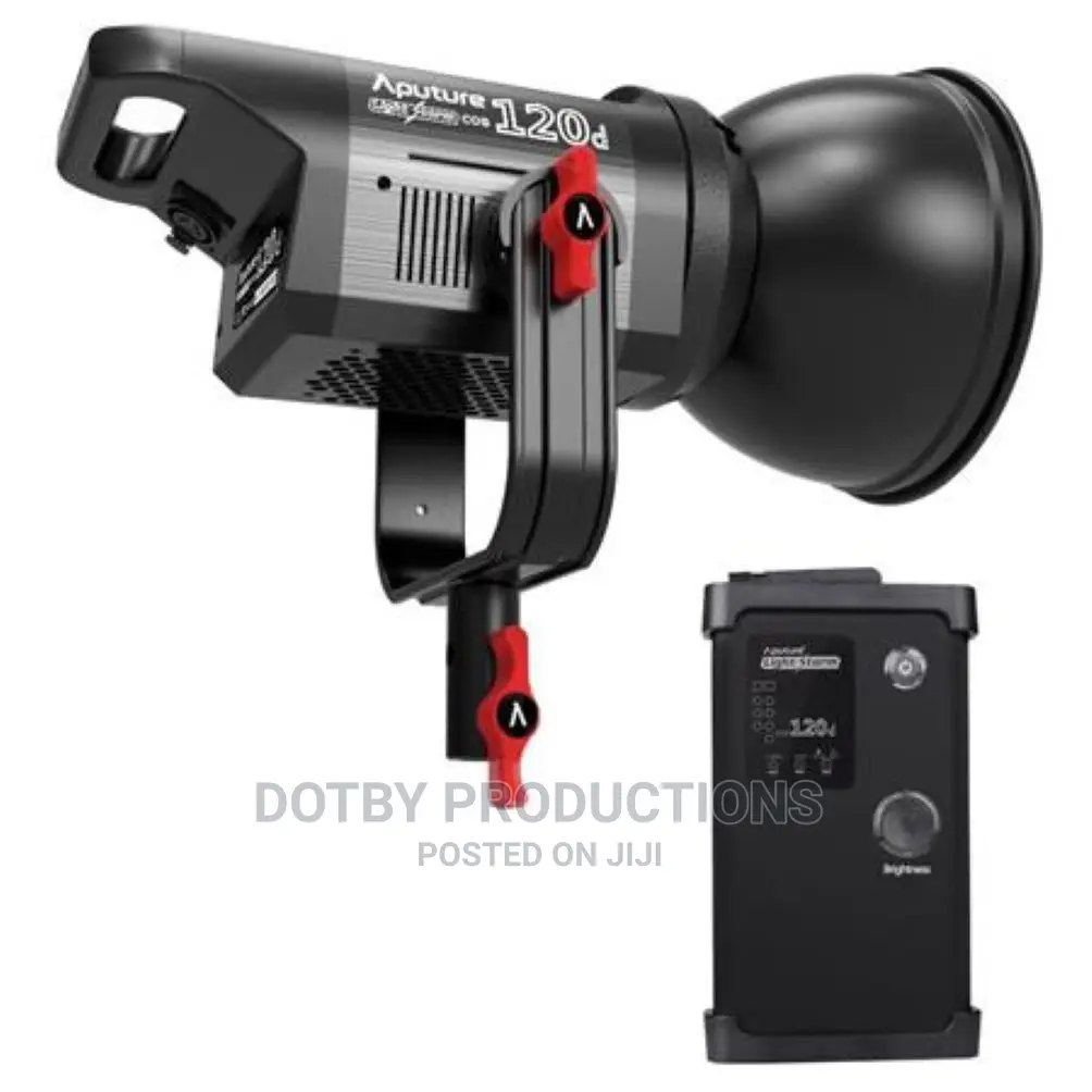 120d Aputure Light